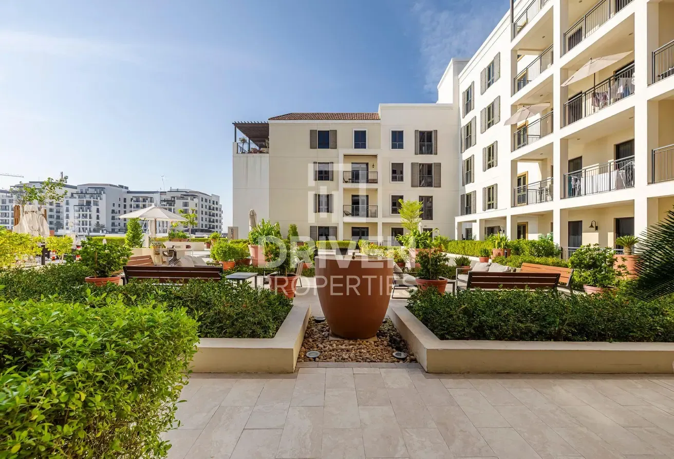 Spacious and Fully Furnished | Ready to Move in