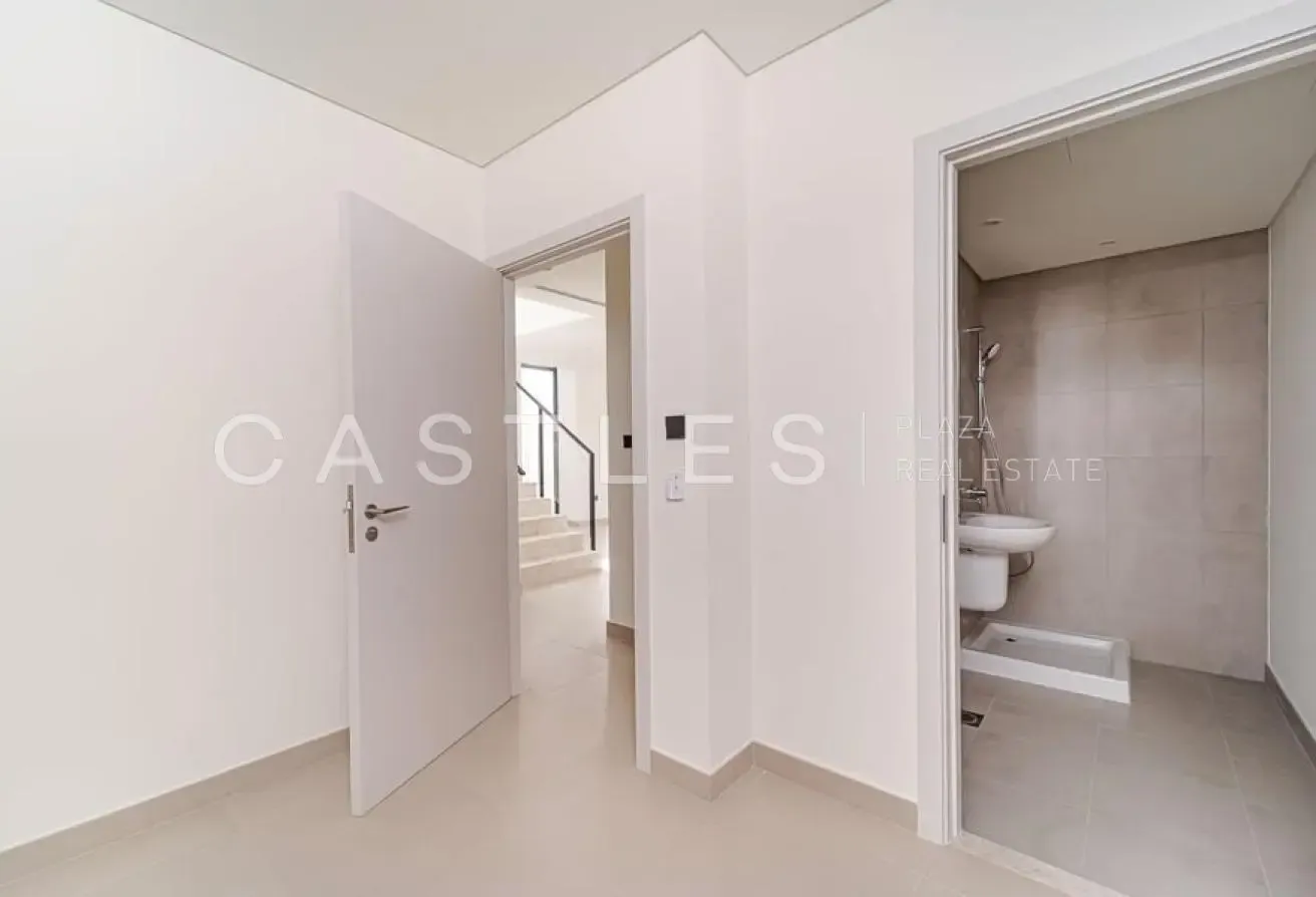 Brand New | Ready To Move In | Landscaped Garden