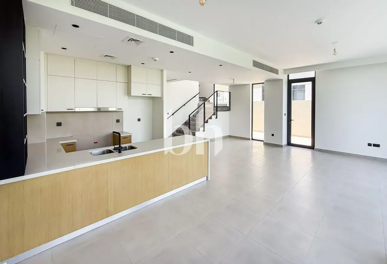 Premium Unit | Single Row | Vacant Now