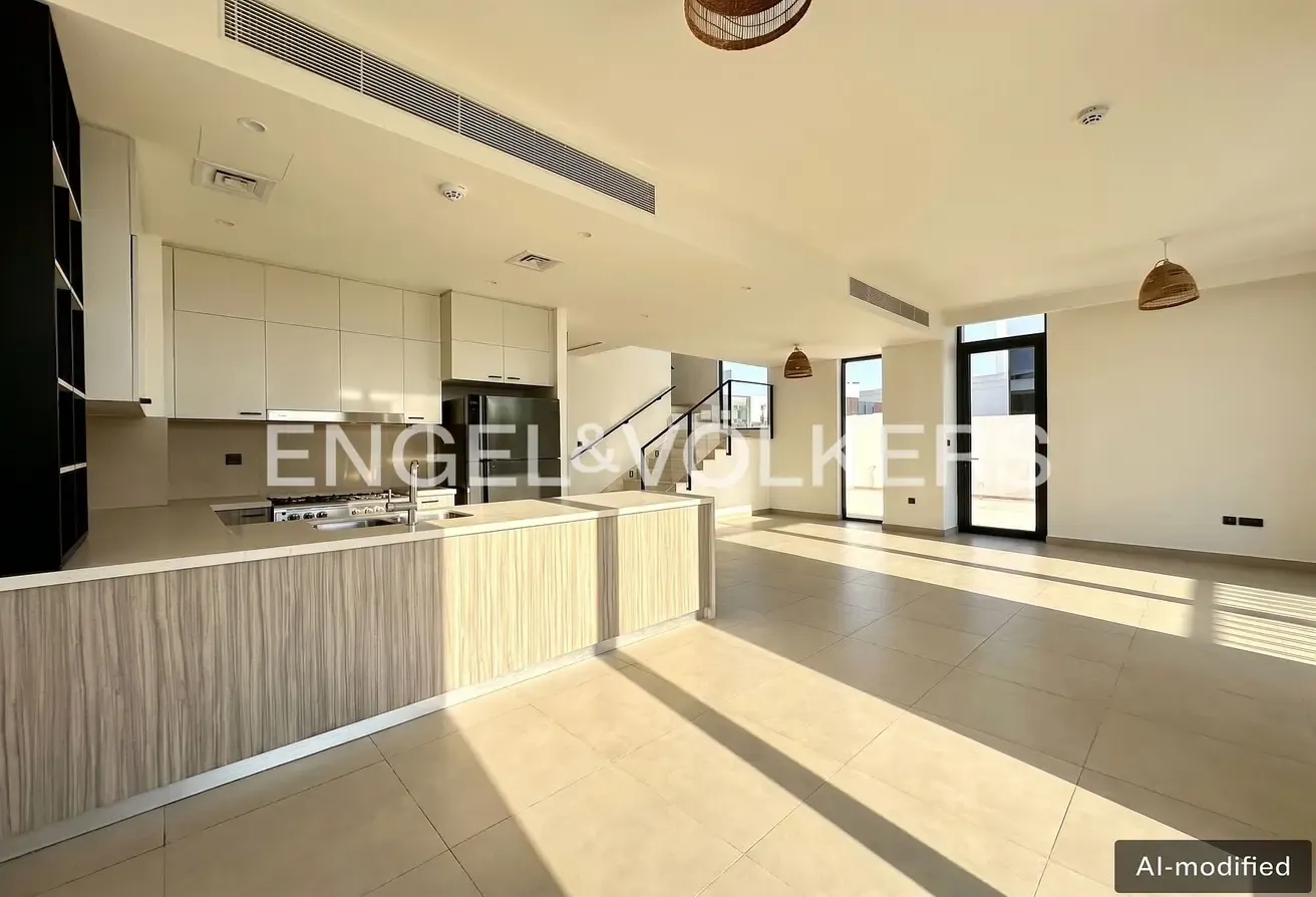 Large Plot | Single Row | Vacant Now