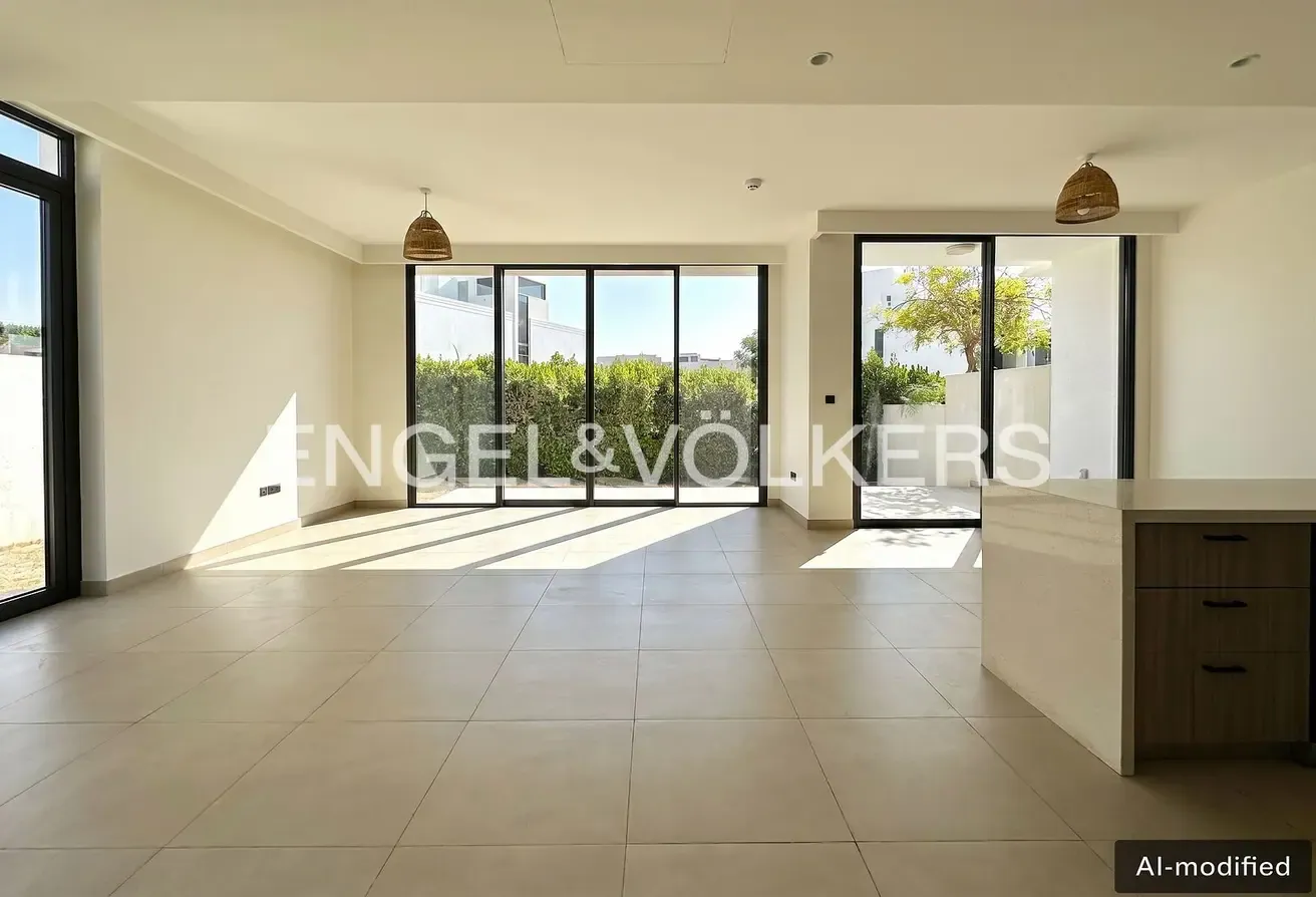 Large Plot | Single Row | Vacant Now