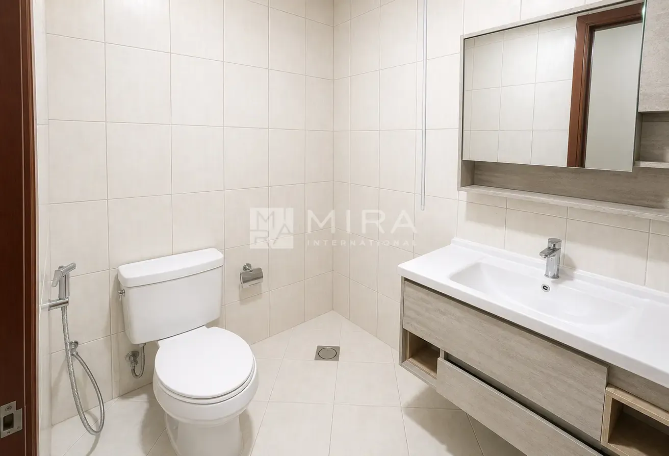 Brand New I Low Floor I Unfurnished