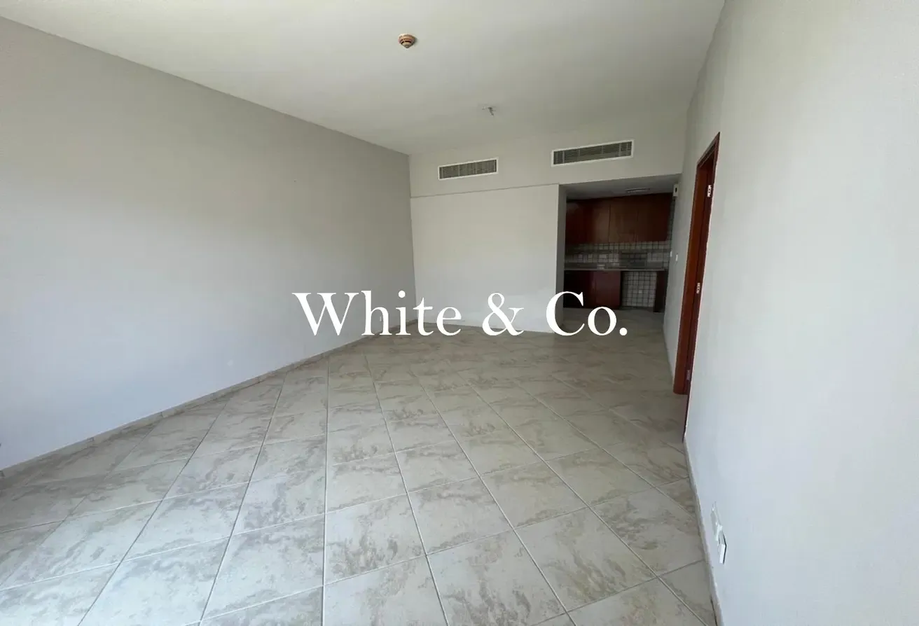 Unfurnished 1BR | Green View | Vacant Now