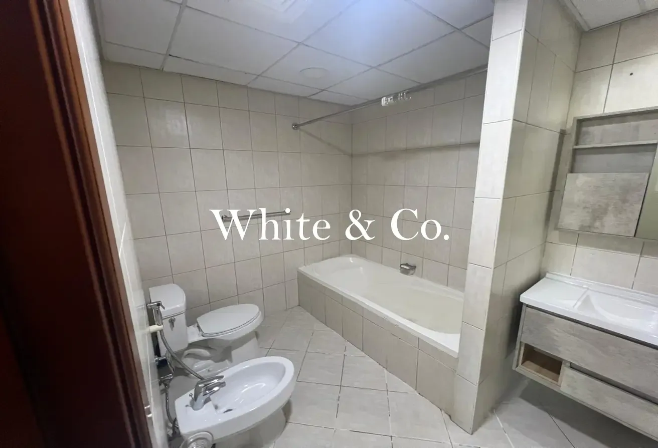 Unfurnished 1BR | Green View | Vacant Now
