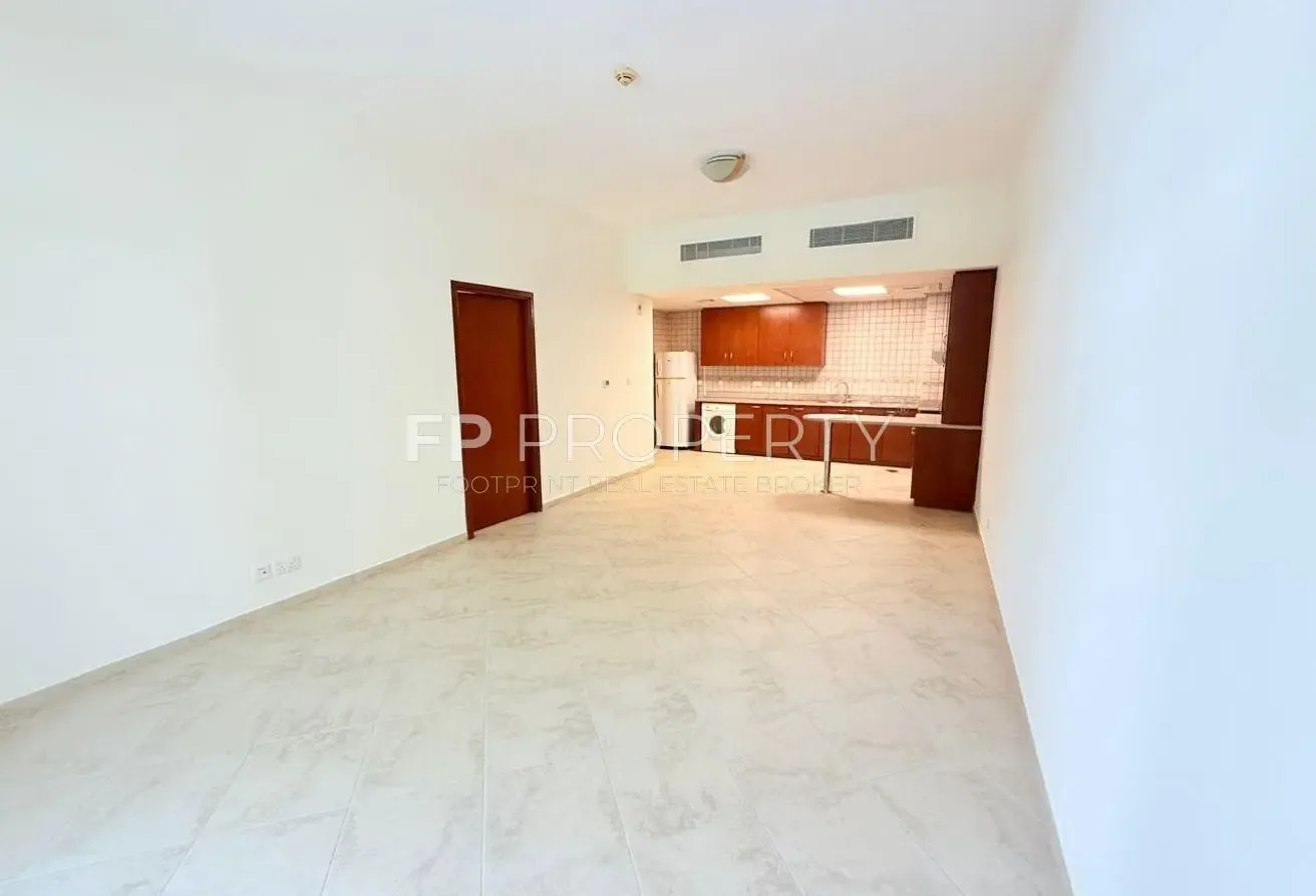 Spacious & Bright | Huge Layout | Prime Location