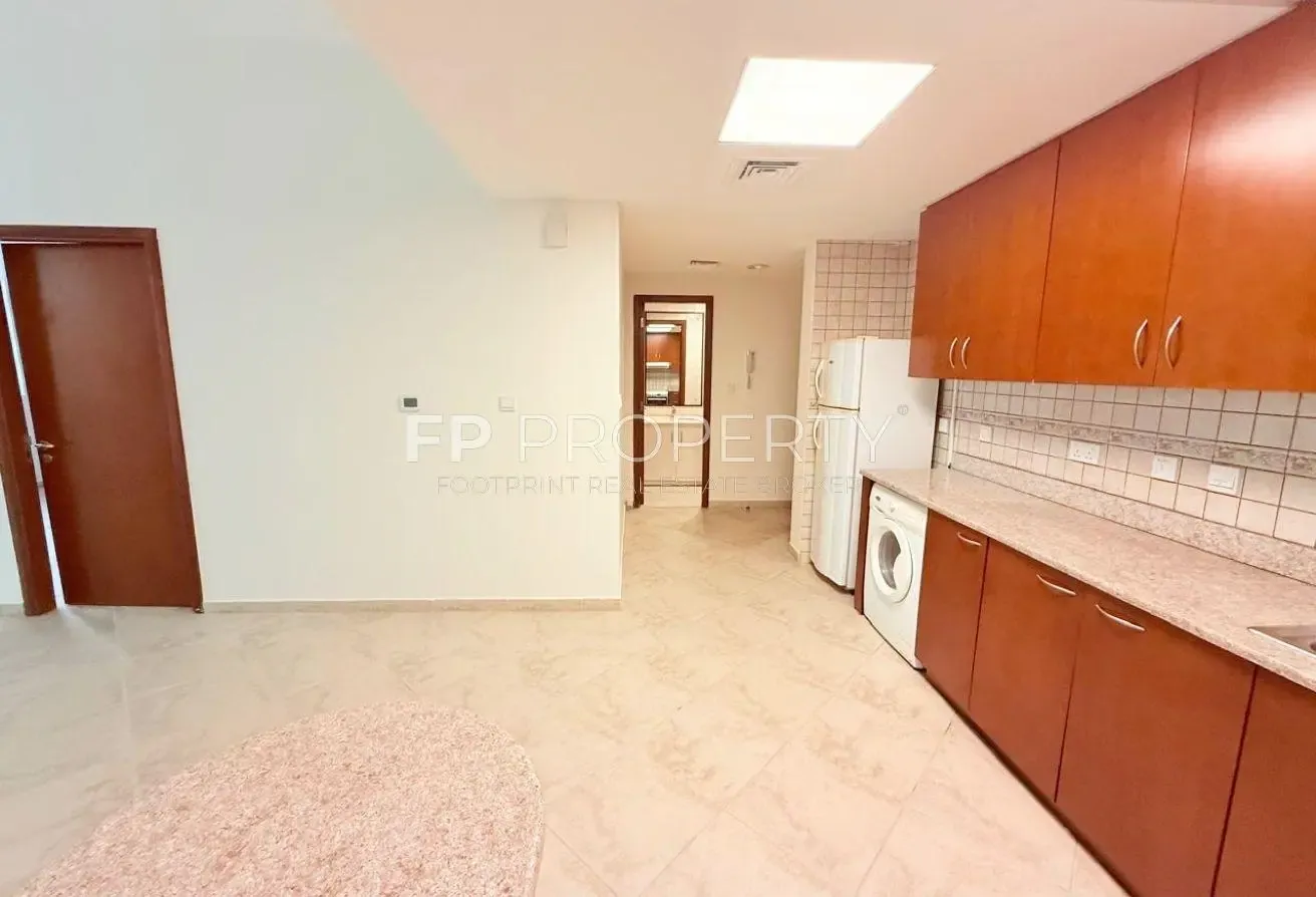 Spacious & Bright | Huge Layout | Prime Location
