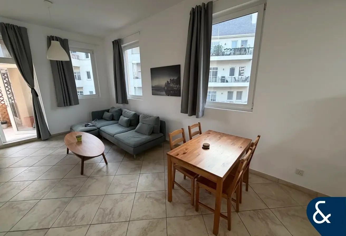 1 Bedroom | Garden View | Available July