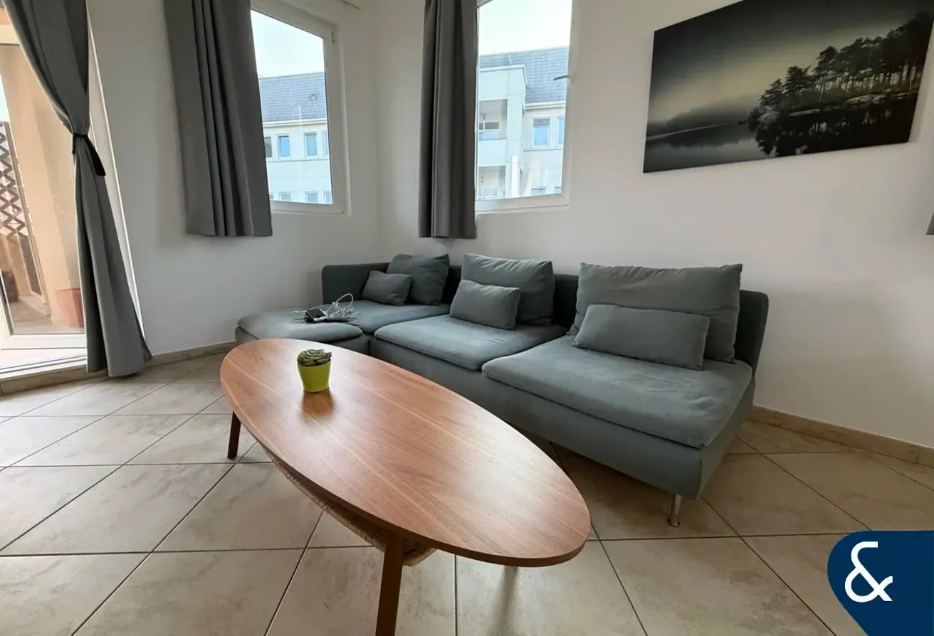1 Bedroom | Garden View | Available July
