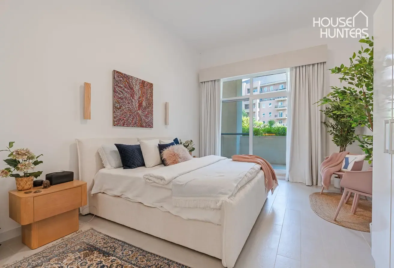 Fully Upgraded|Excellent Location|Multiple Cheques