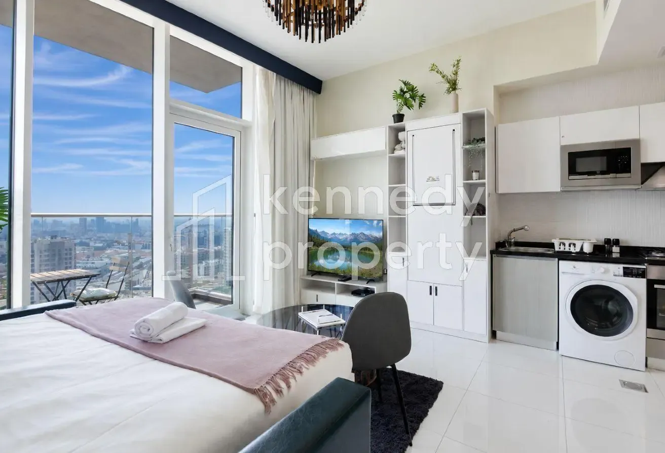 August Offer | High Floor | Easy Road Access