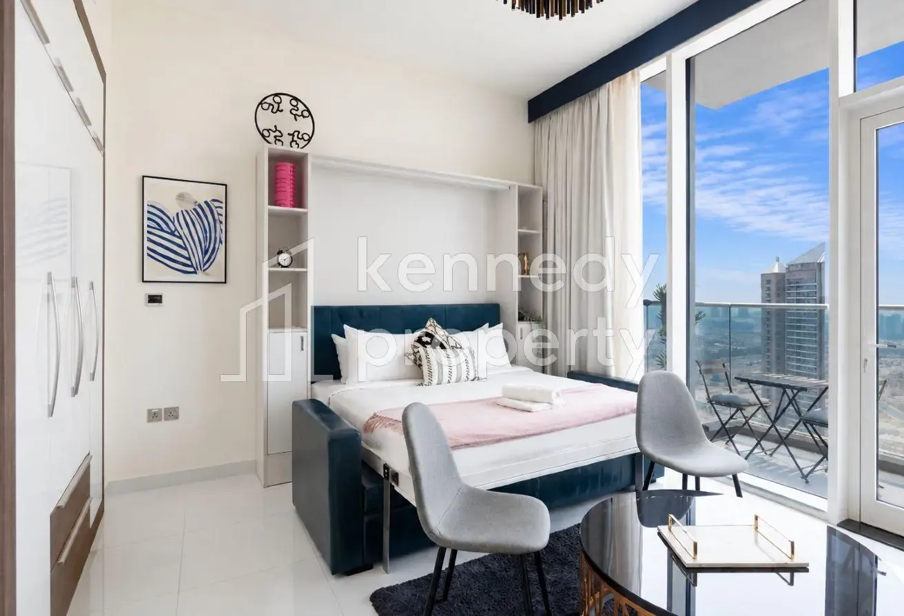 August Offer | High Floor | Easy Road Access