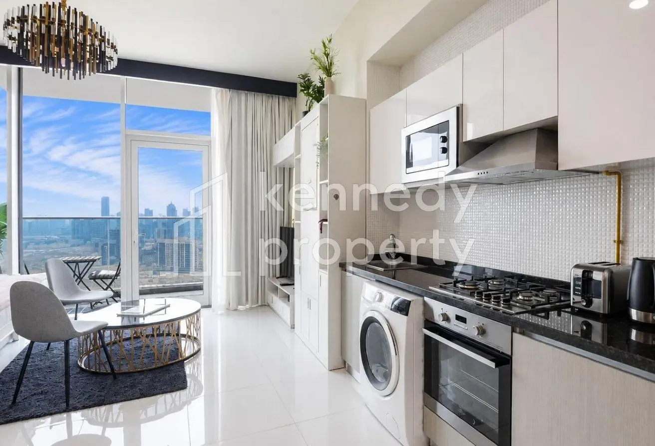 August Offer | High Floor | Easy Road Access