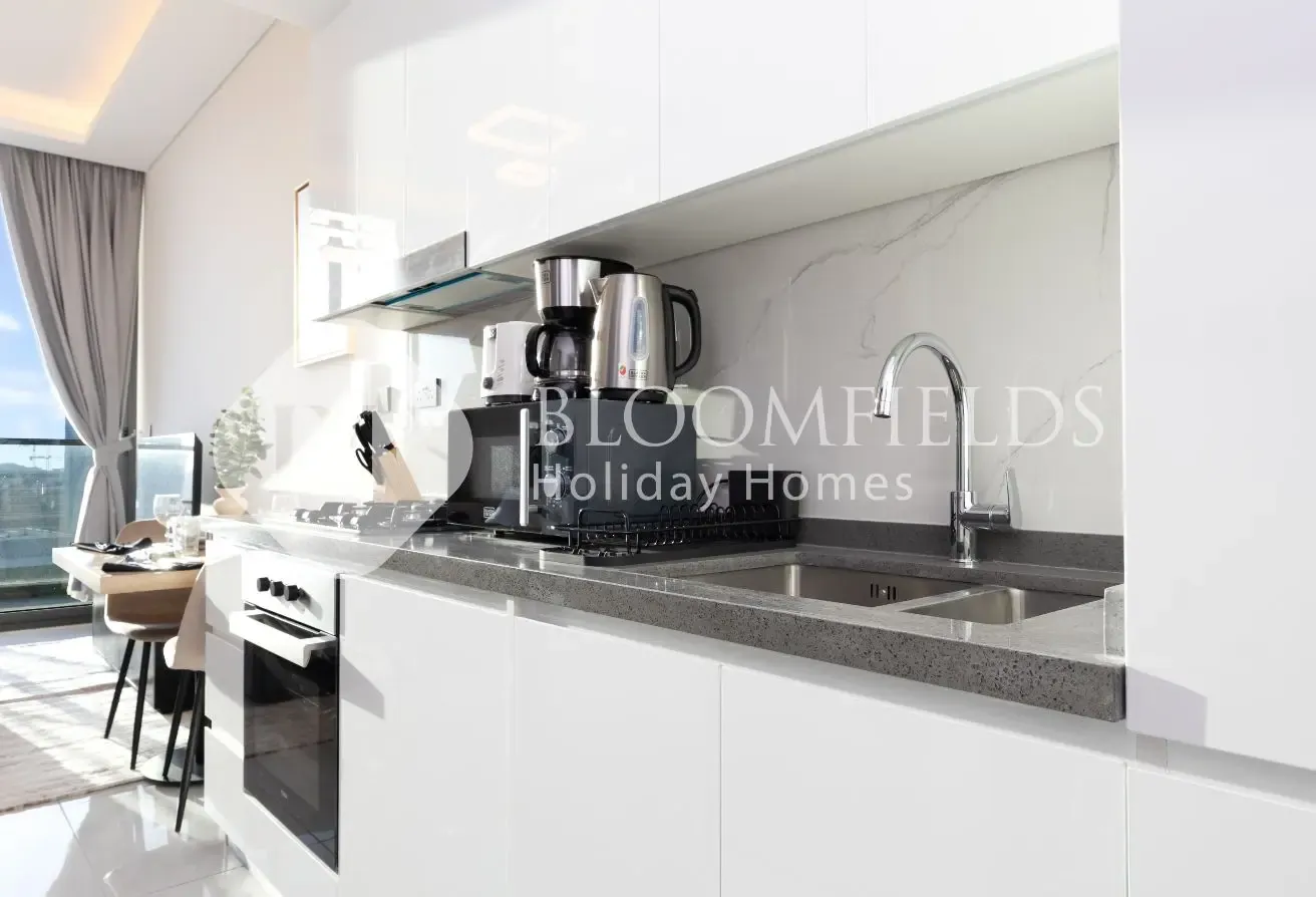 Modern Studio | Samana Park Views | 6th Floor
