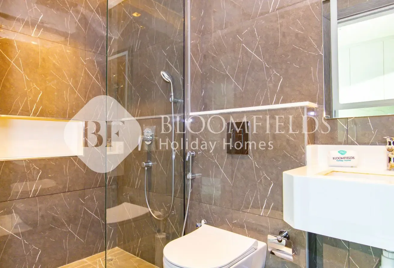 Modern Studio | Samana Park Views | 6th Floor