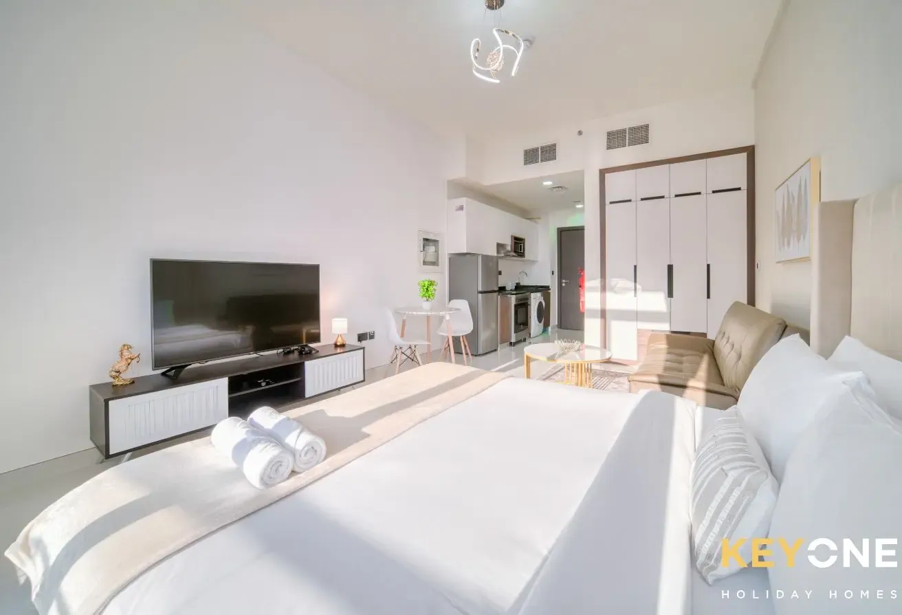 Elz Residence Stylish Studio Living