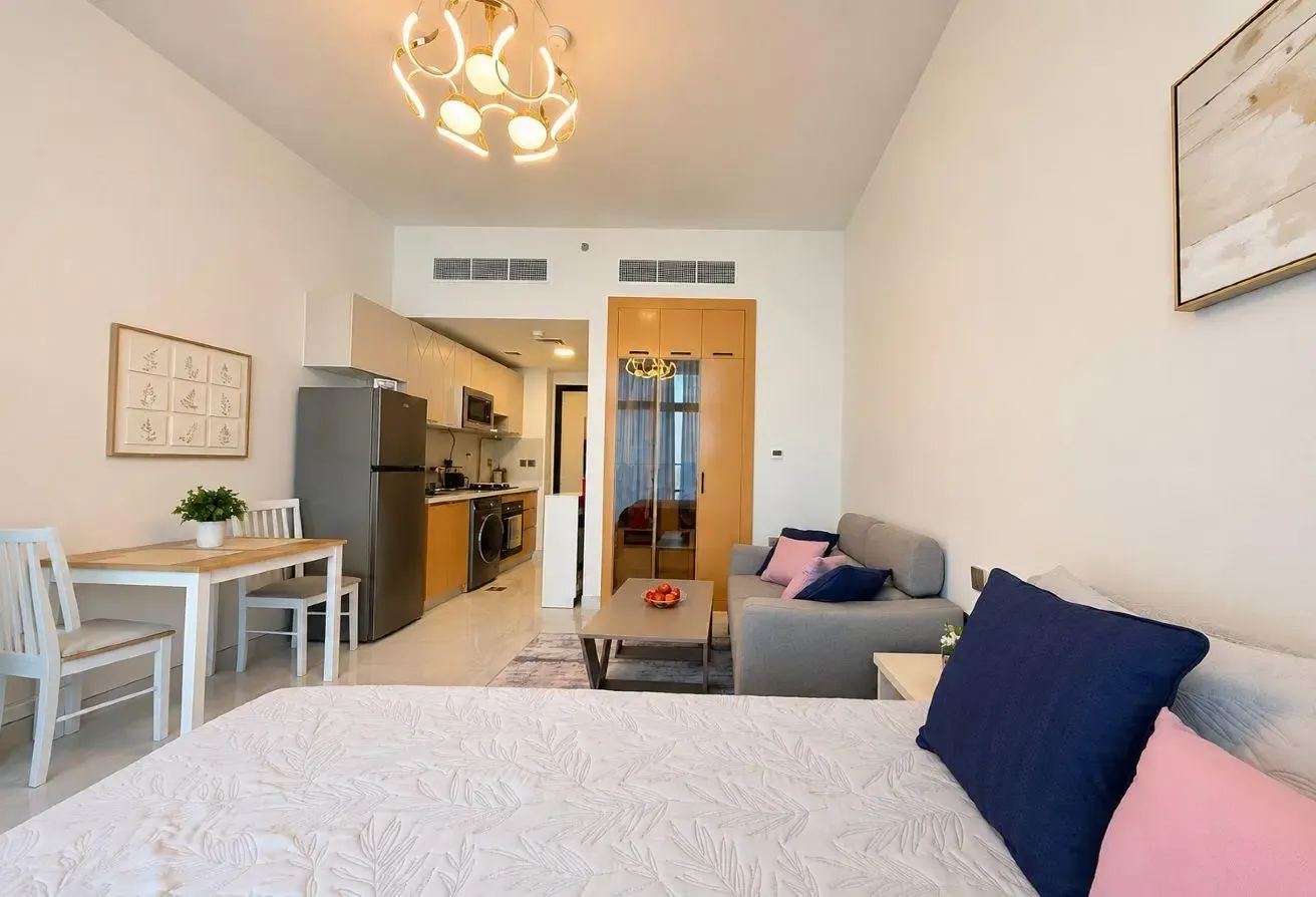 Skyz by Danube | High-floor studio living | Arjan
