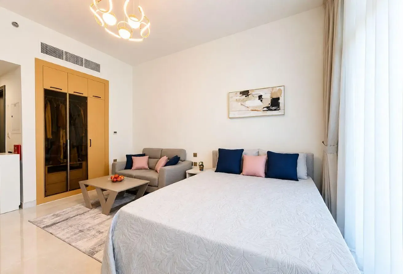 Skyz by Danube | High-floor studio living | Arjan