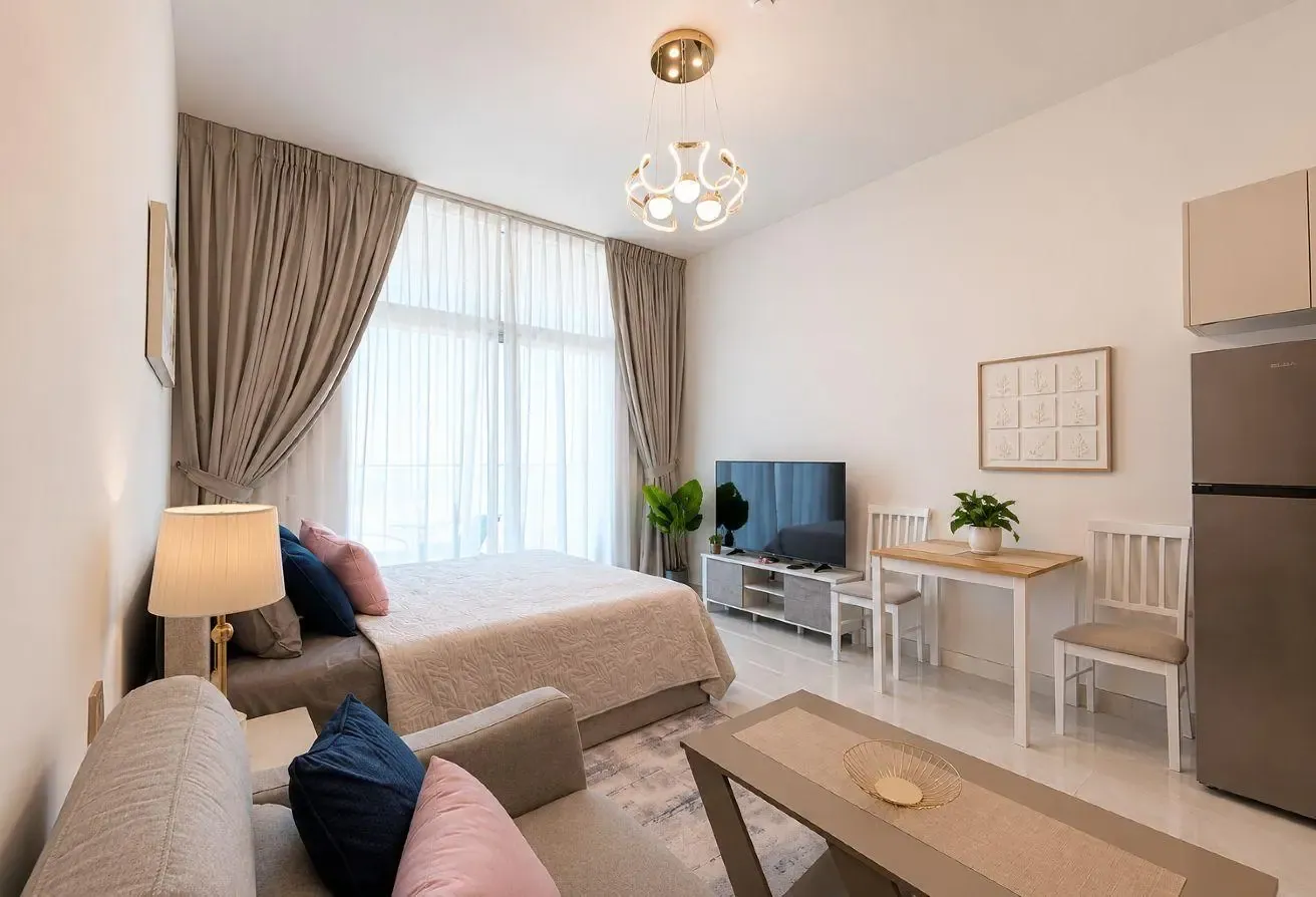 Skyz by Danube | High-floor studio living | Arjan