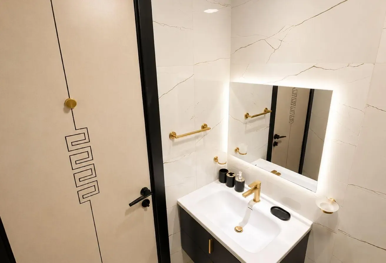 Skyz by Danube | Modern studio living | Arjan