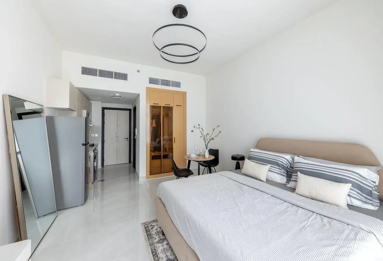 Skyz by Danube | Modern studio living | Arjan