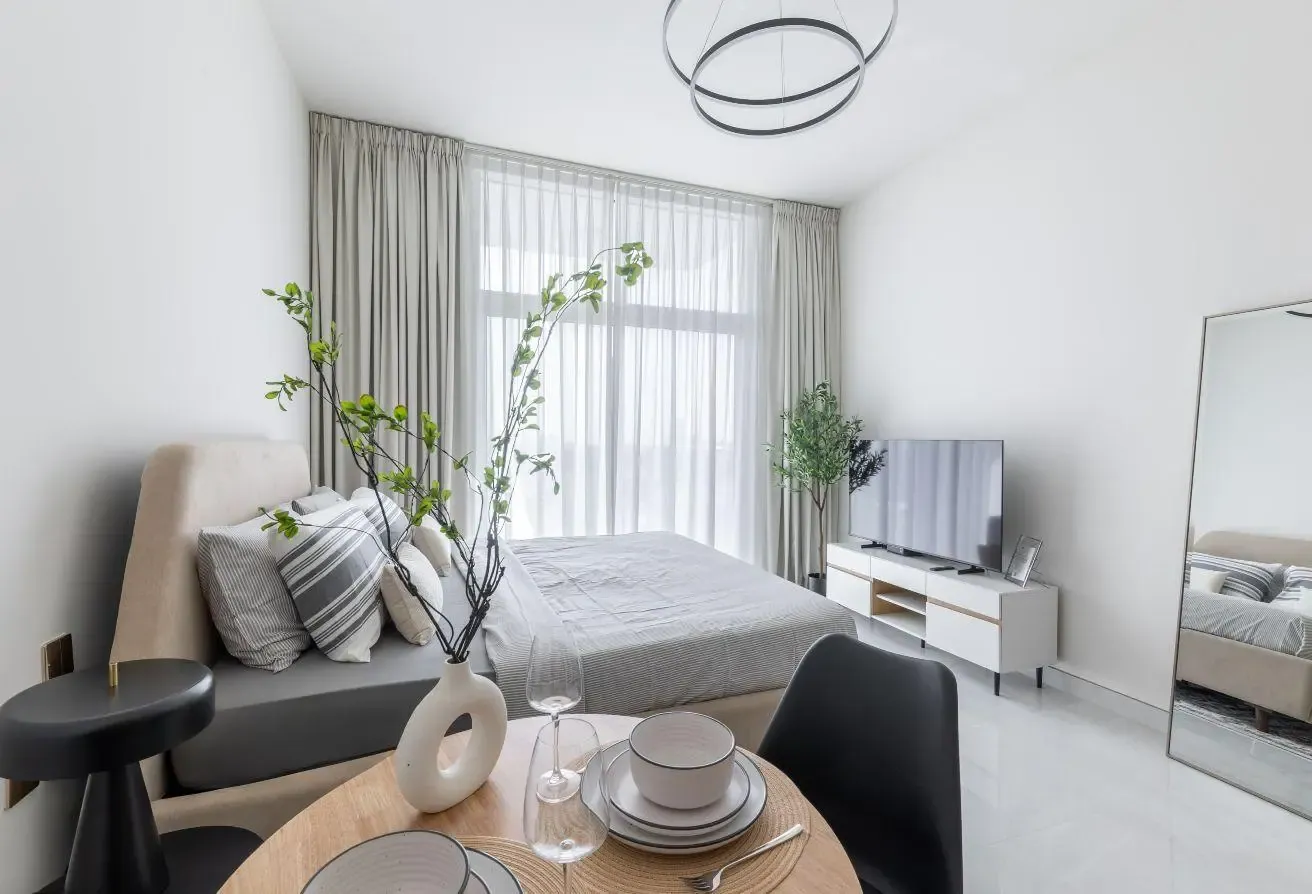 Skyz by Danube | Modern studio living | Arjan