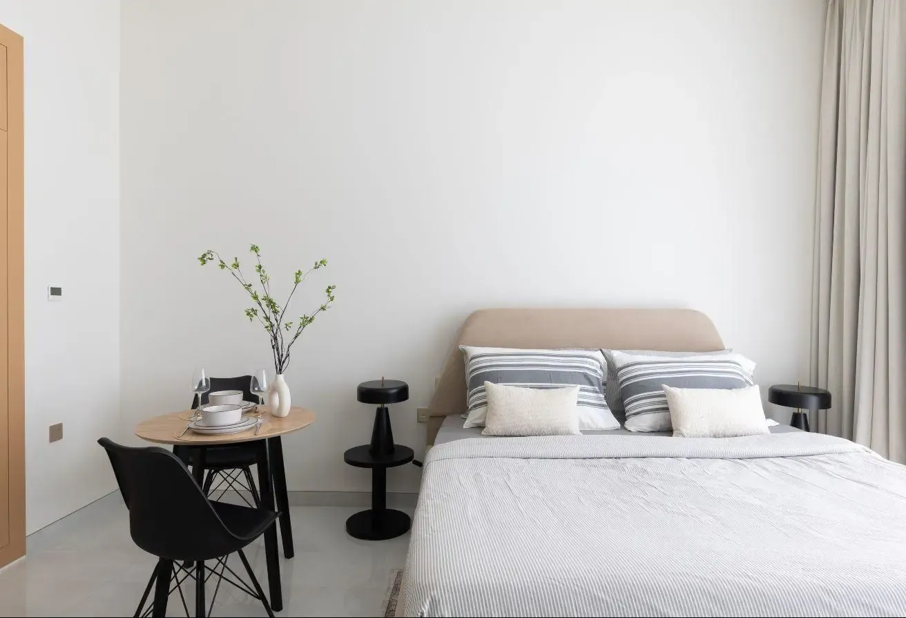 Skyz by Danube | Modern studio living | Arjan