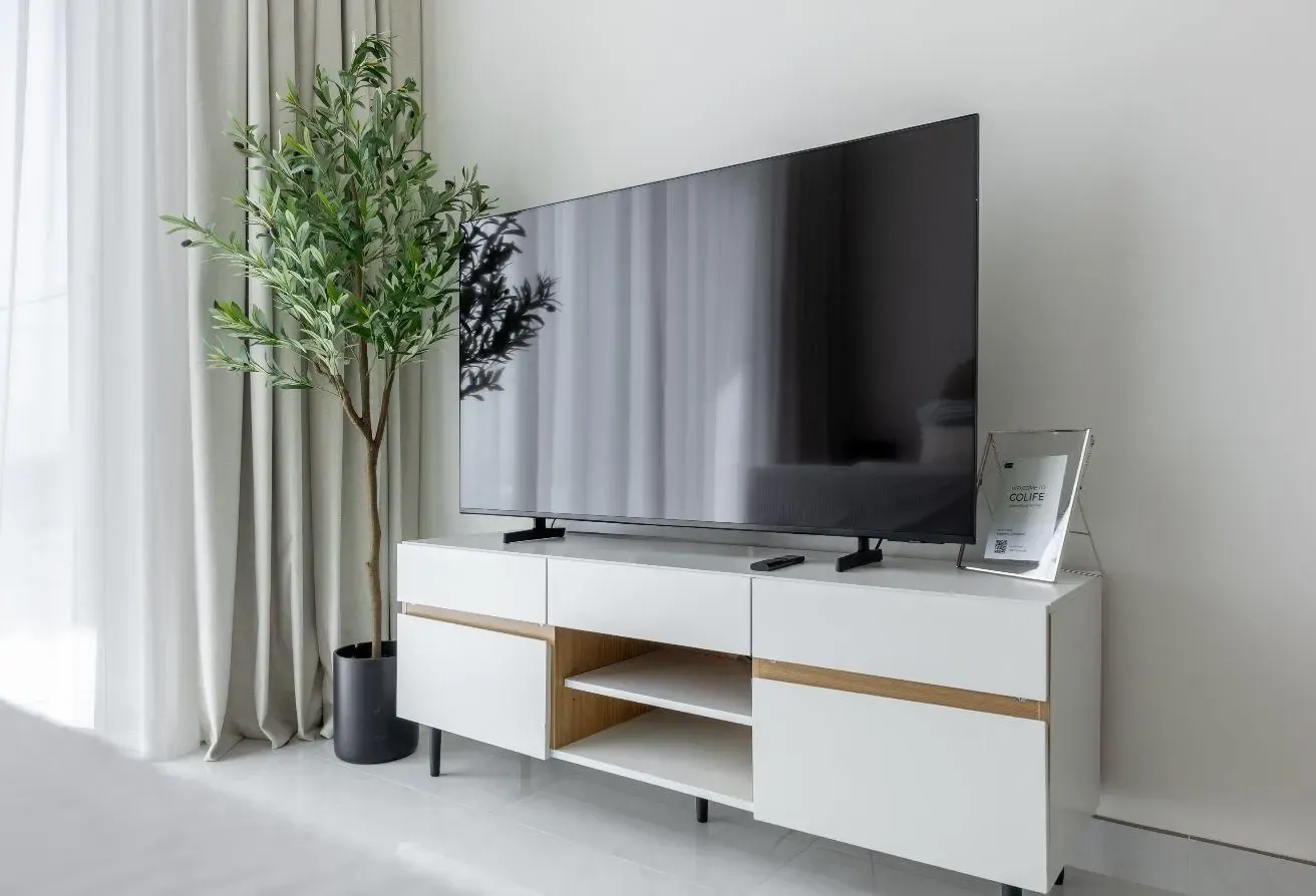 Skyz by Danube | Modern studio living | Arjan