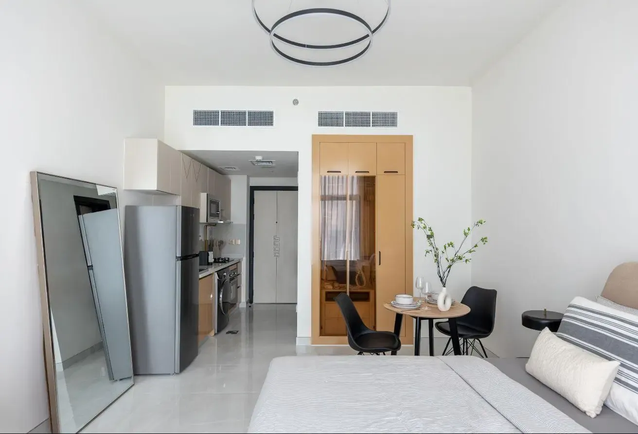 Skyz by Danube | Modern studio living | Arjan