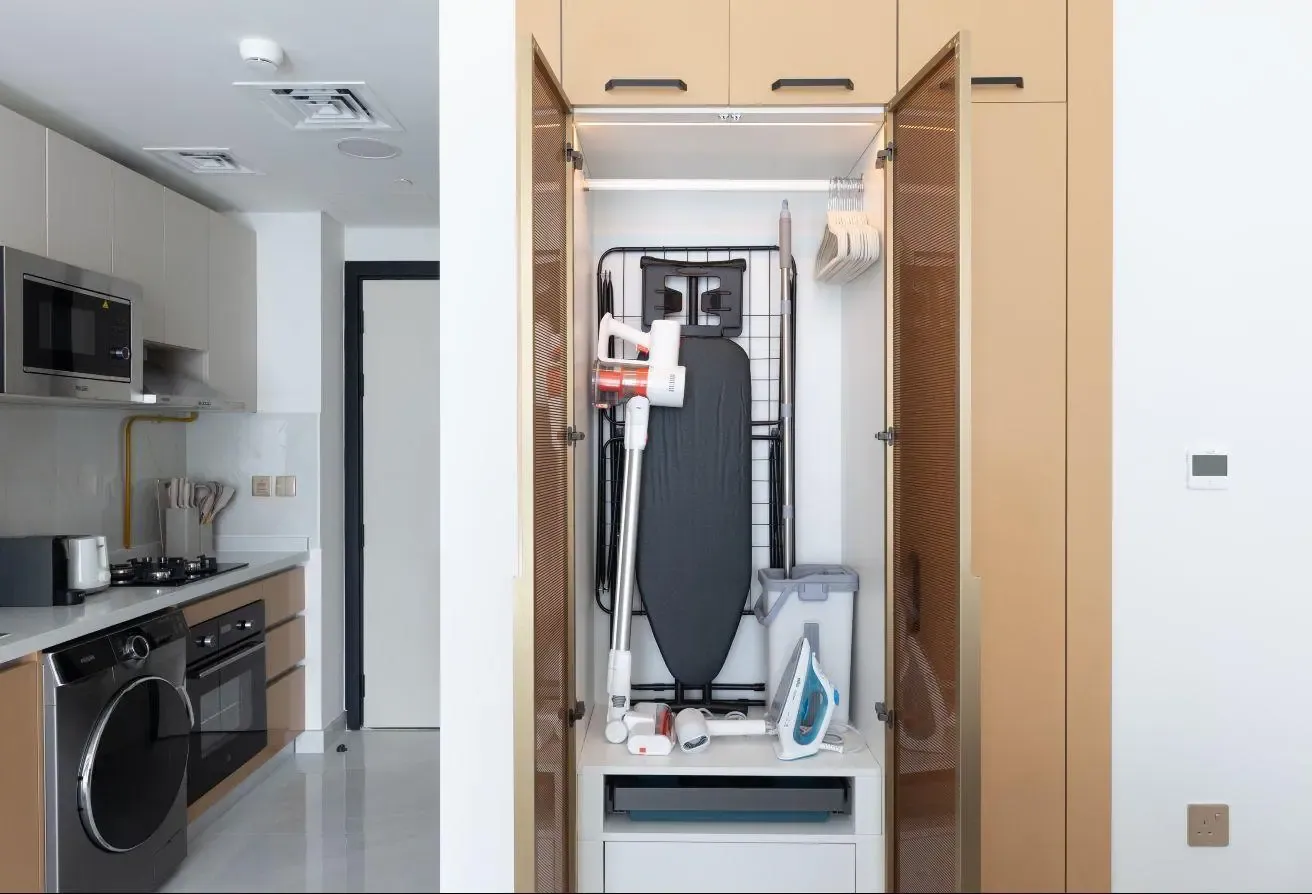 Skyz by Danube | Modern studio living | Arjan