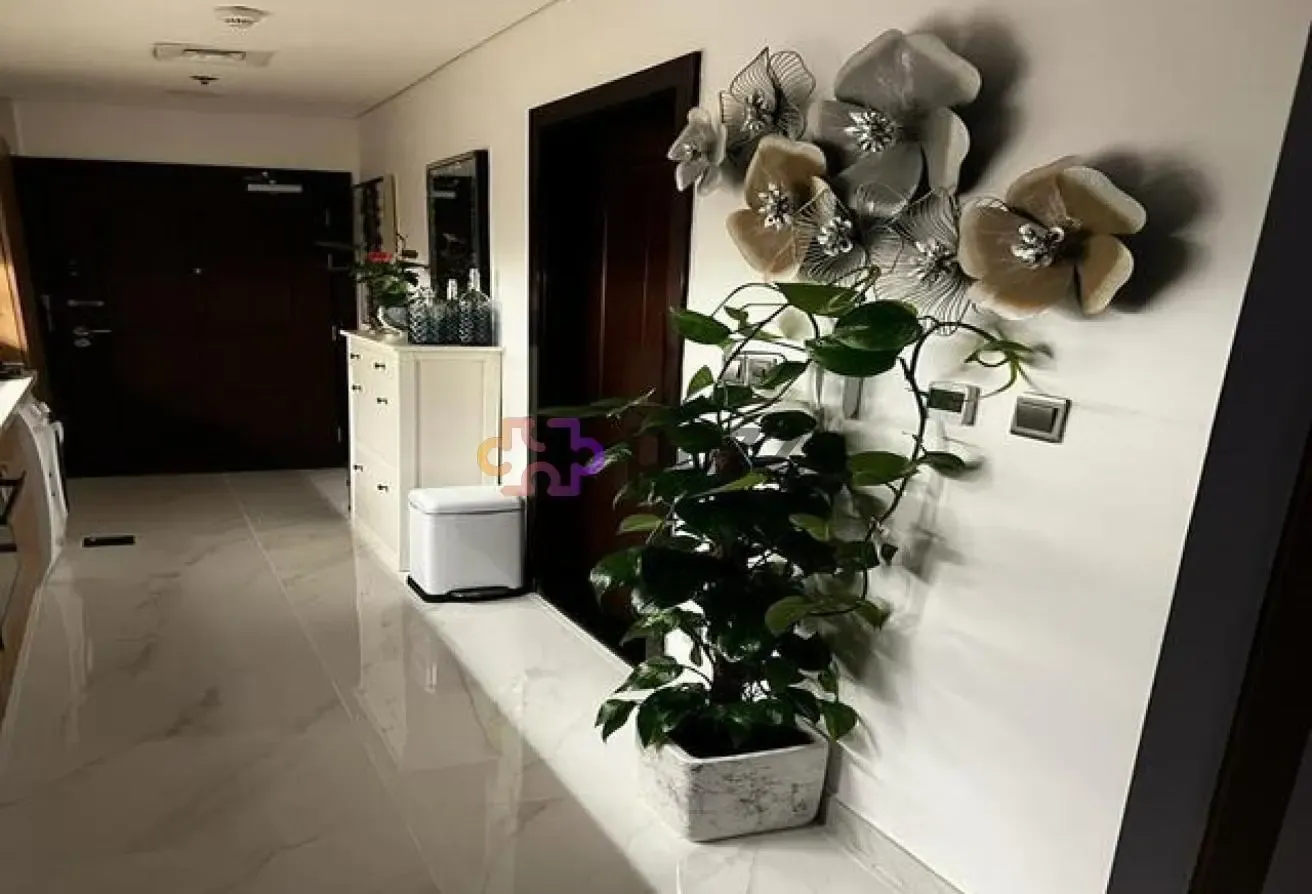 SPACIOUS STUDIO -HIGH ROI- READY TO MOVE