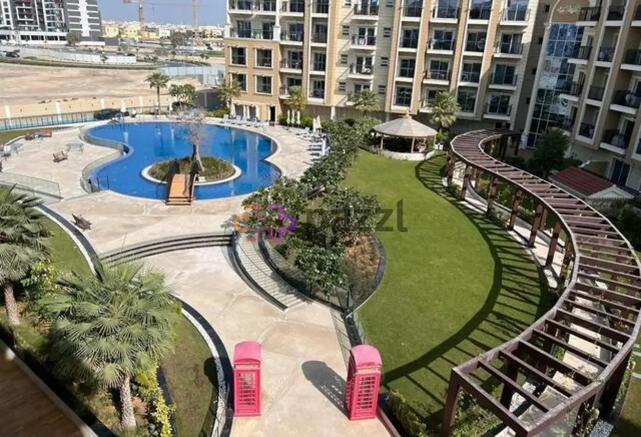 SPACIOUS STUDIO -HIGH ROI- READY TO MOVE