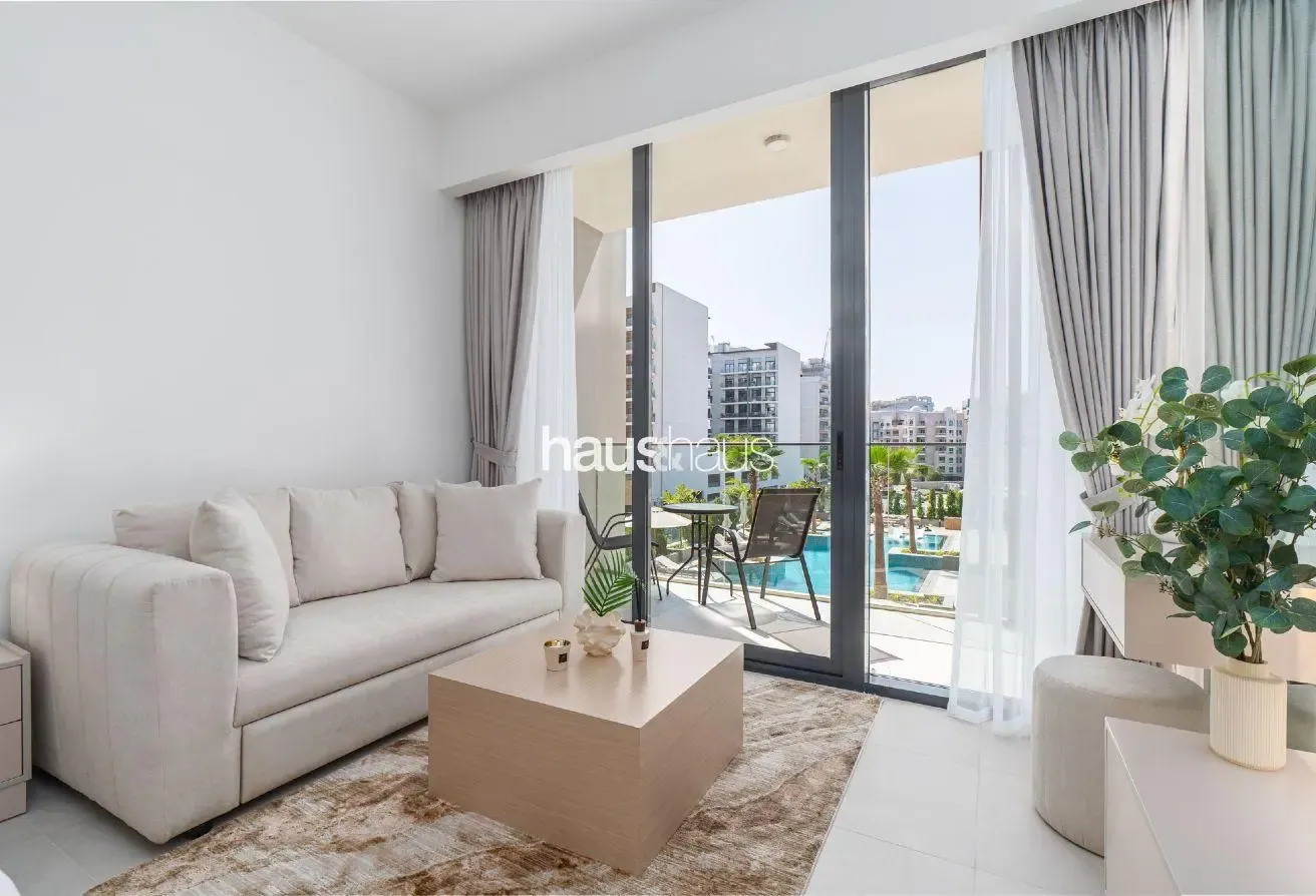 Pool View | Brand New | Contemporary