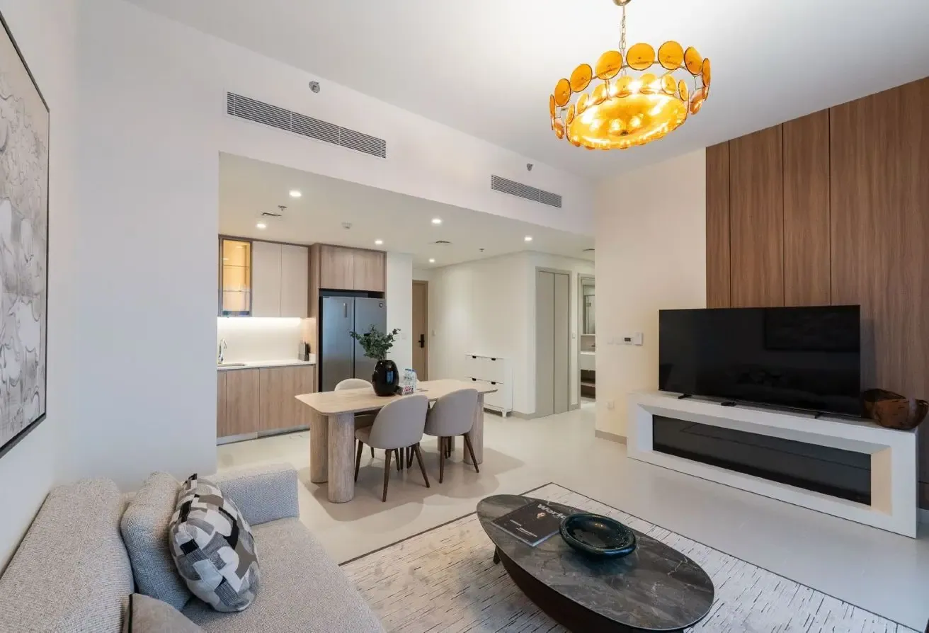 Furnished | Vacant | Spacious