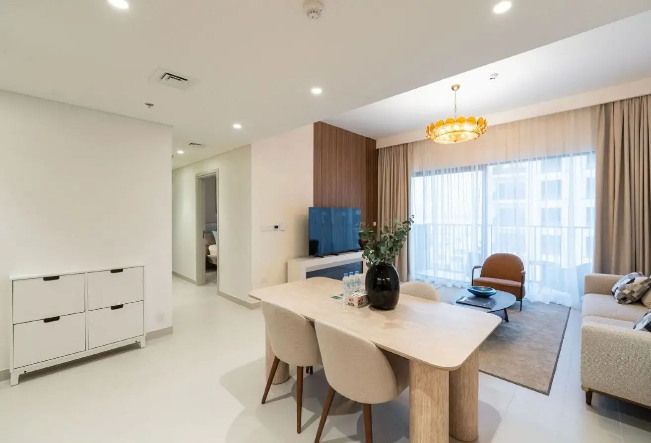 Furnished | Vacant | Spacious