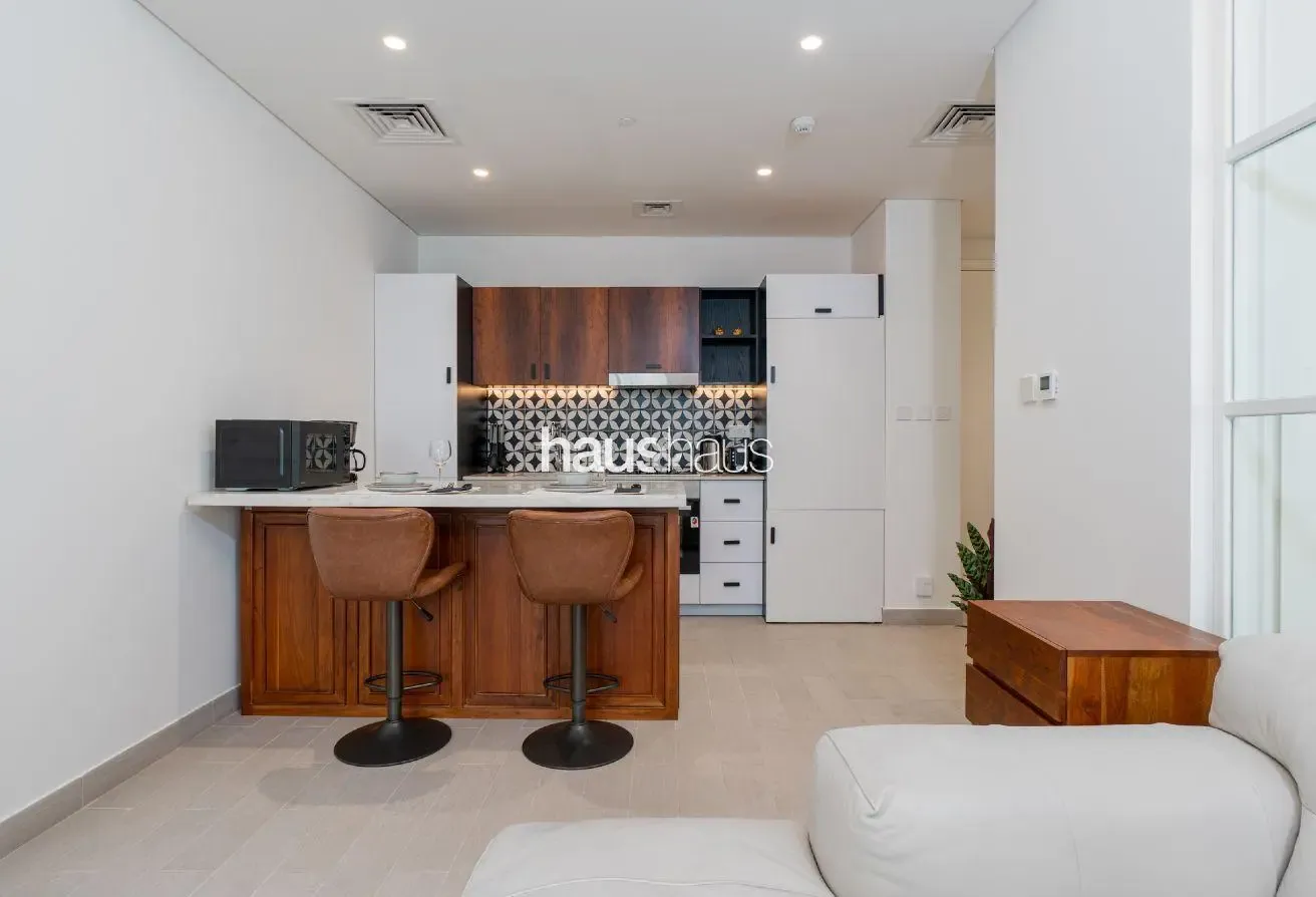 Scenic Pool and Community View | Modern Living