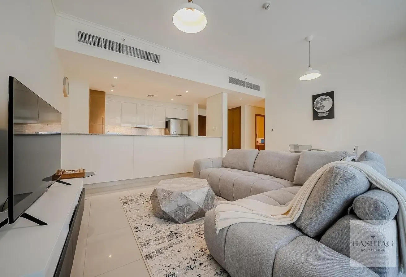 Spacious and Modern 2BDR apartment in Dubai Hills