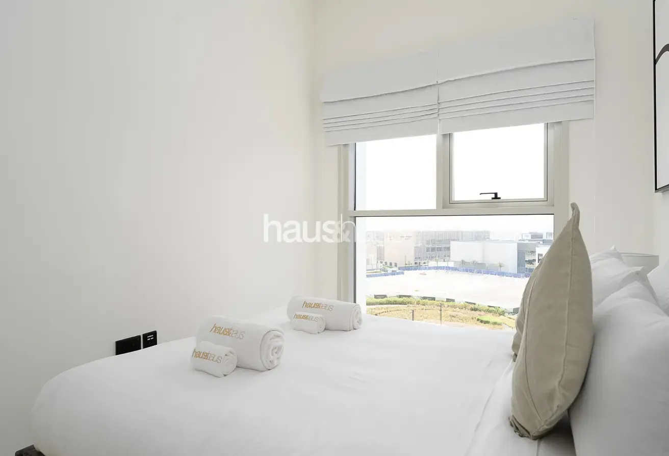 Cosy 2 BR | Chic City Lifestyle | Fully Fitted