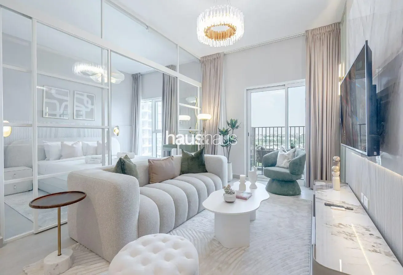 Charming Pool View | Brand New | Tasteful 2BR