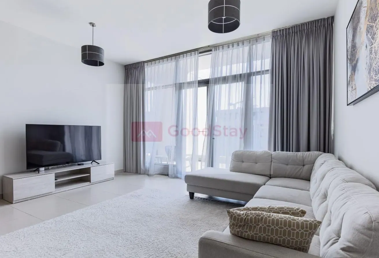 Spacious 145 m2 | Golf Park View from Huge Patio