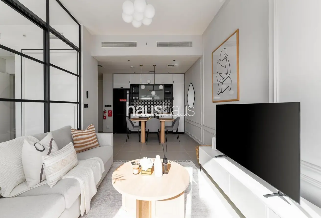 Vibrant | Modern Facilities | Charming Views
