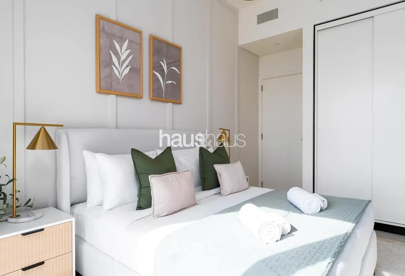 Vibrant | Modern Facilities | Charming Views