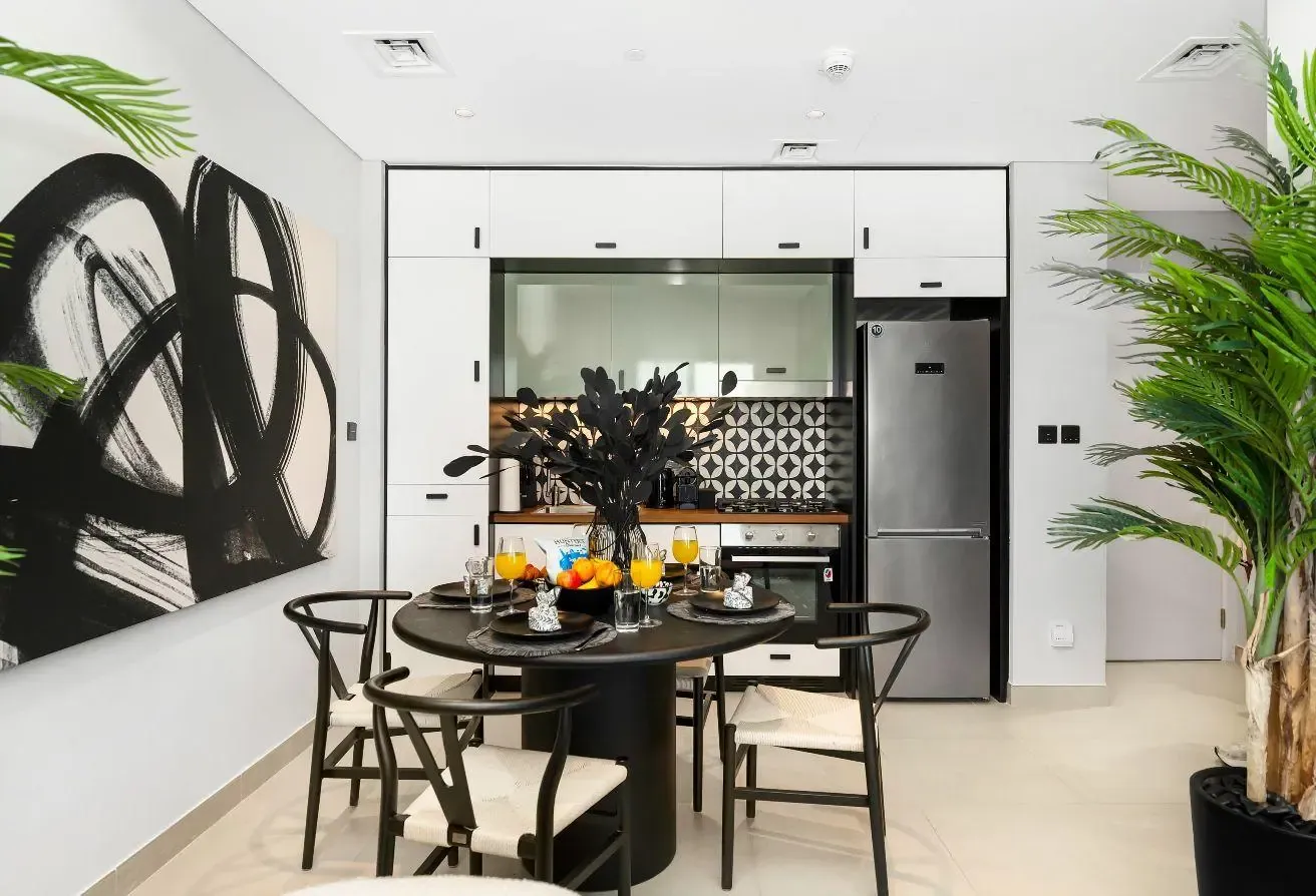 Lux Living | All Bills | Perfect For Families