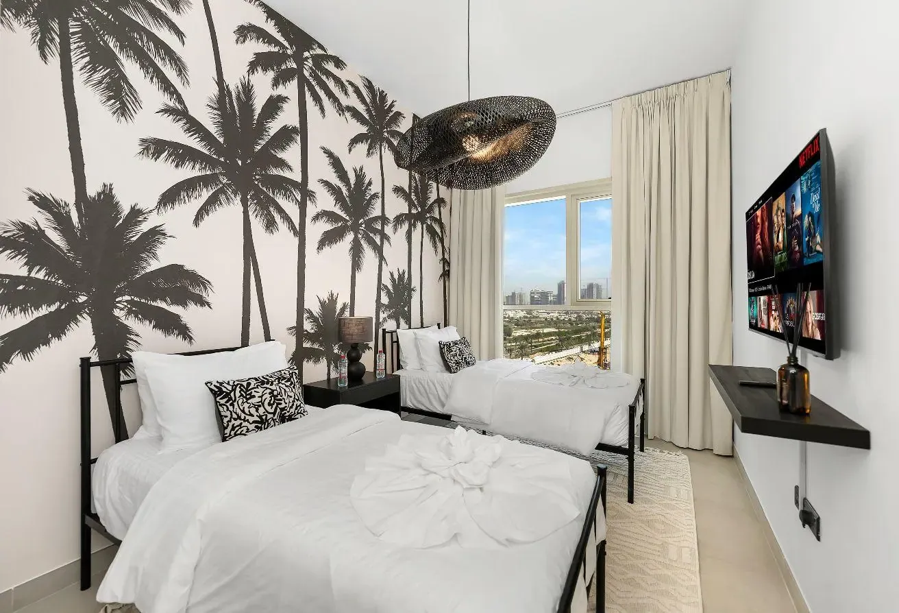 Lux Living | All Bills | Perfect For Families