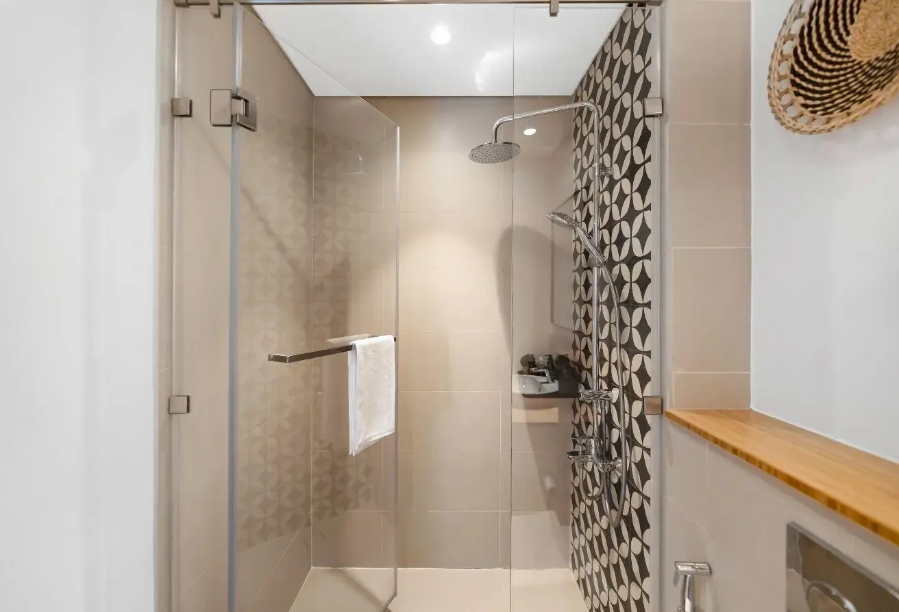 Lux Living | All Bills | Perfect For Families