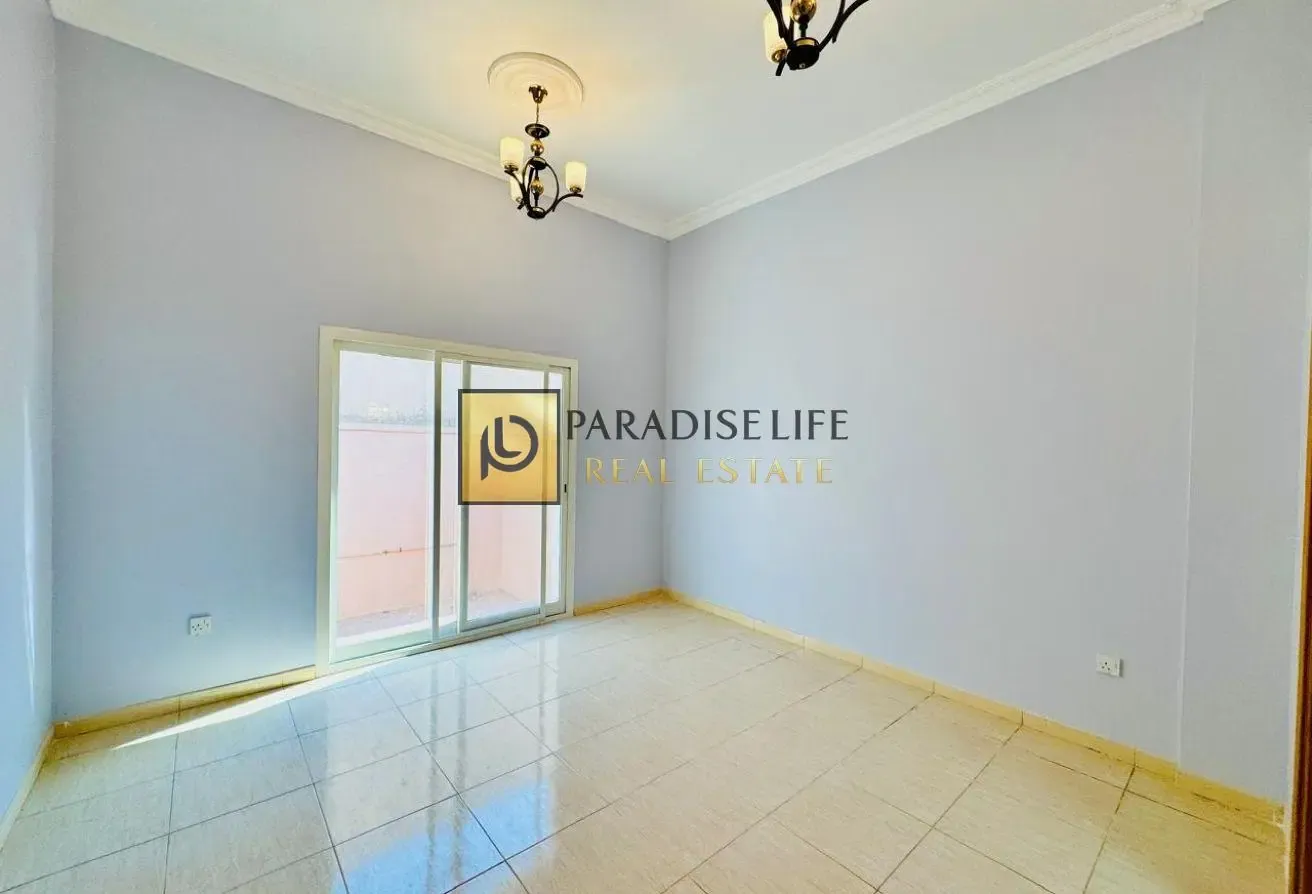 3 BEDROOMS MAID'S ROOM SINGLE STORY