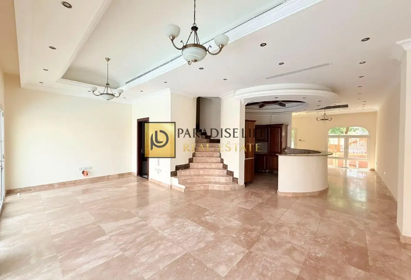 3 BEDROOMS ALL MASTERS SHERED POOL