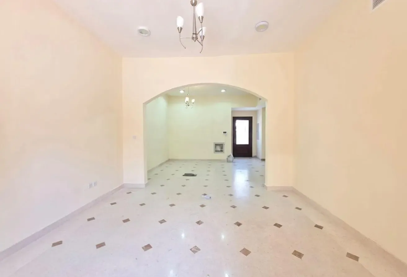 3BR Semi-Independent Villa | Private Entrance