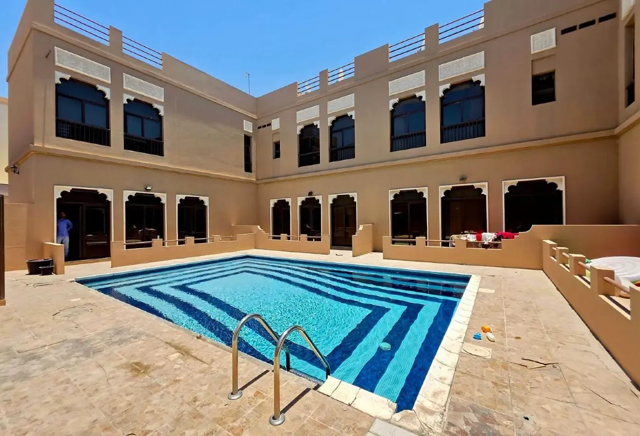 3-Bedroom Semi-Independent Corner Villa