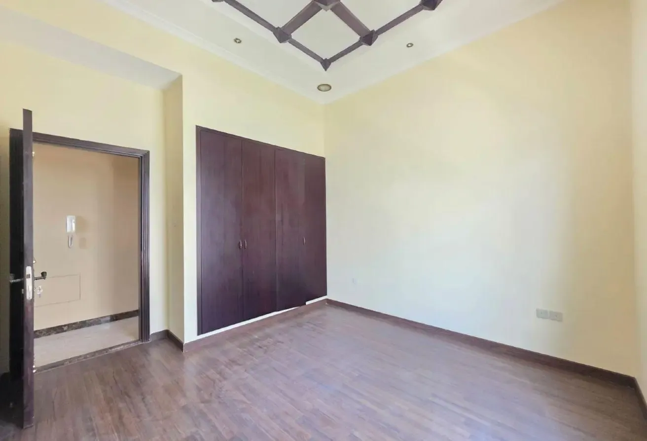3-Bedroom Semi-Independent Corner Villa