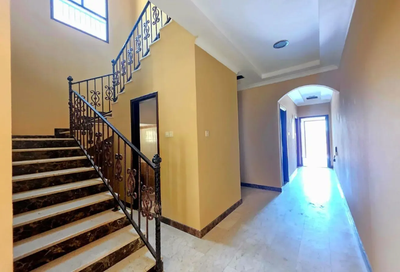 3-Bedroom Semi-Independent Corner Villa